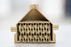 Am Gemeinschaftsstand mit Niedersachsen ADDITIV zeigt das LZH Potentiale von KI in Photonik und wie 3D-Druck Produktionsabläufe optimieren kann. (Foto: LZH) Niedersachsen ADDITIV zeigt Ausstellungsstücke zum Motto „Innovative Helfer in der Produktion".  (Foto: LZH)  